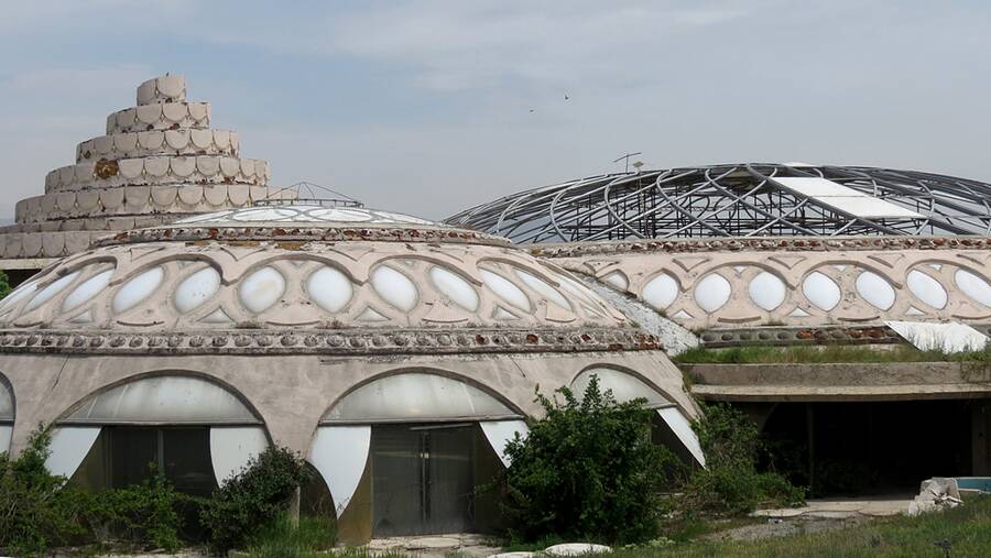 Morvarid Palace (Pearl Palace of Karaj)